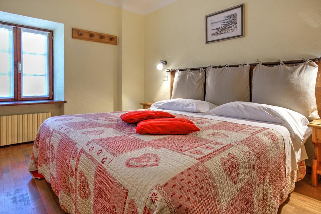 Hotel Locanda Belvedere Courmayeur Zewnętrze zdjęcie